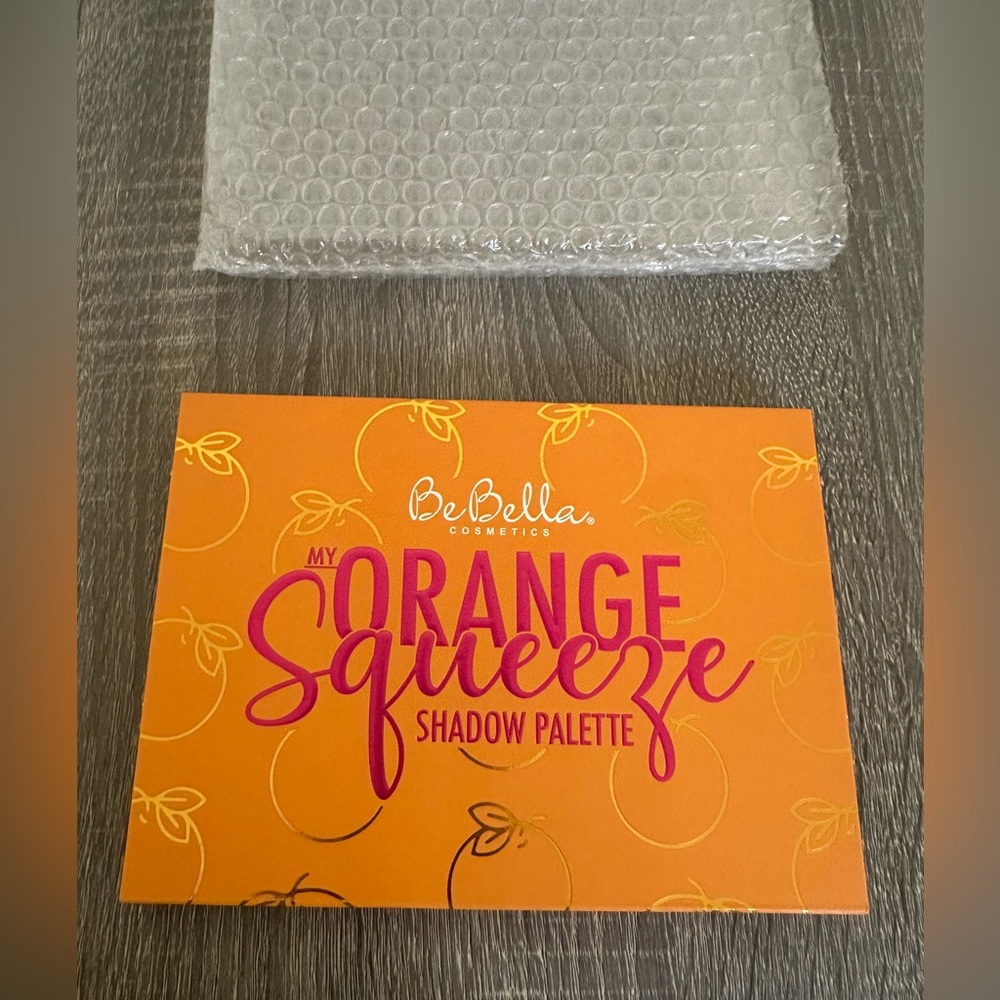 Orange Squeeze Eyeshadow Palette